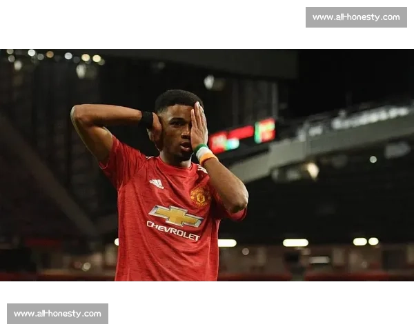 双响定乾坤！姆博莫梅开二度 + MVP 助曼联擒布莱顿